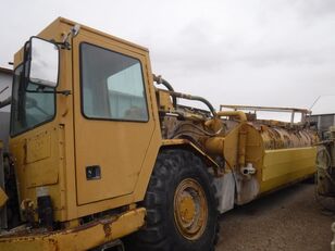 autocisterna Caterpillar 613B na náhradné diely