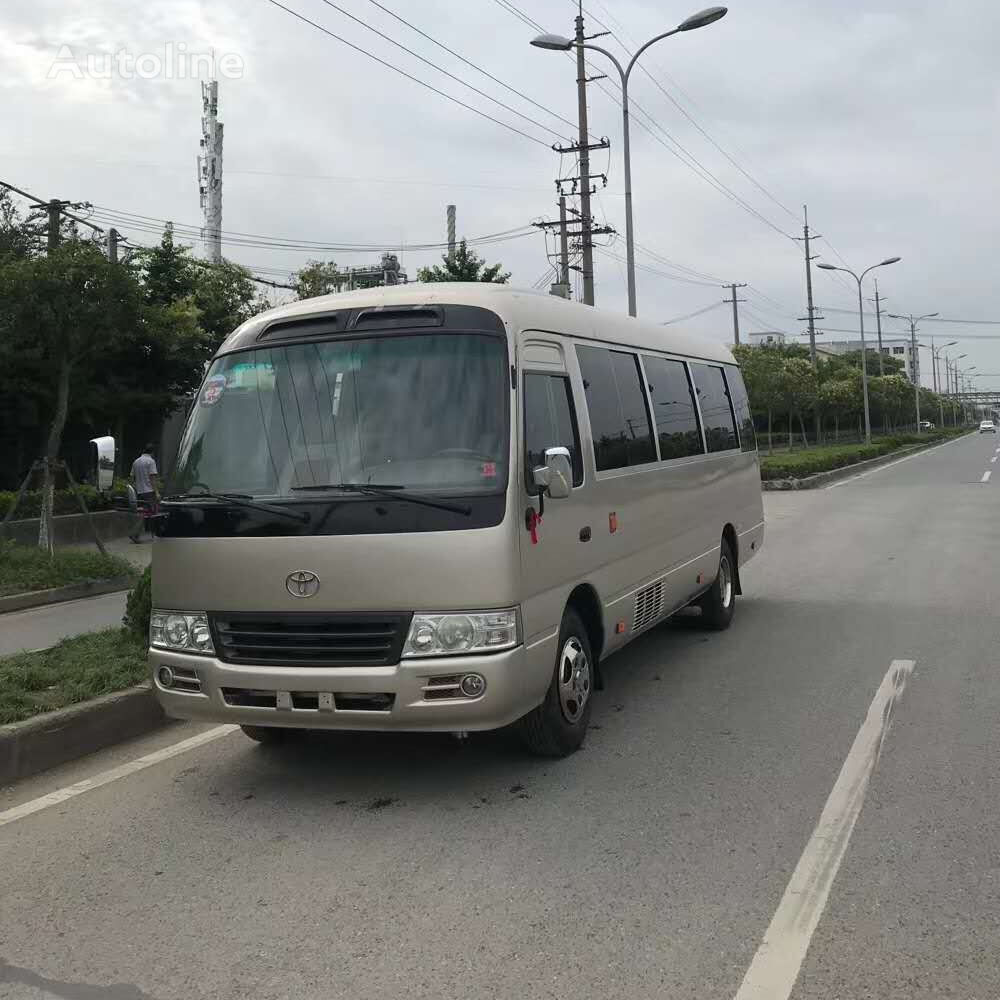 dodávka osobná Toyota Coaster