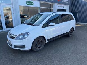 minivan Opel zafira  1,9 cdti