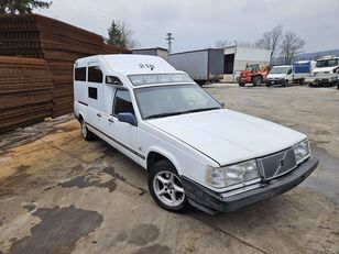 sanitka Volvo 960 ambulans caravan