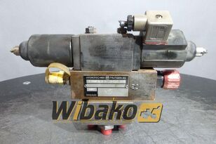 hydraulický rozdeľovač Hydrotechnik Frutigen WEDK-42C6-2S-160 SDDRP56HS-241A-1 na Eder 815