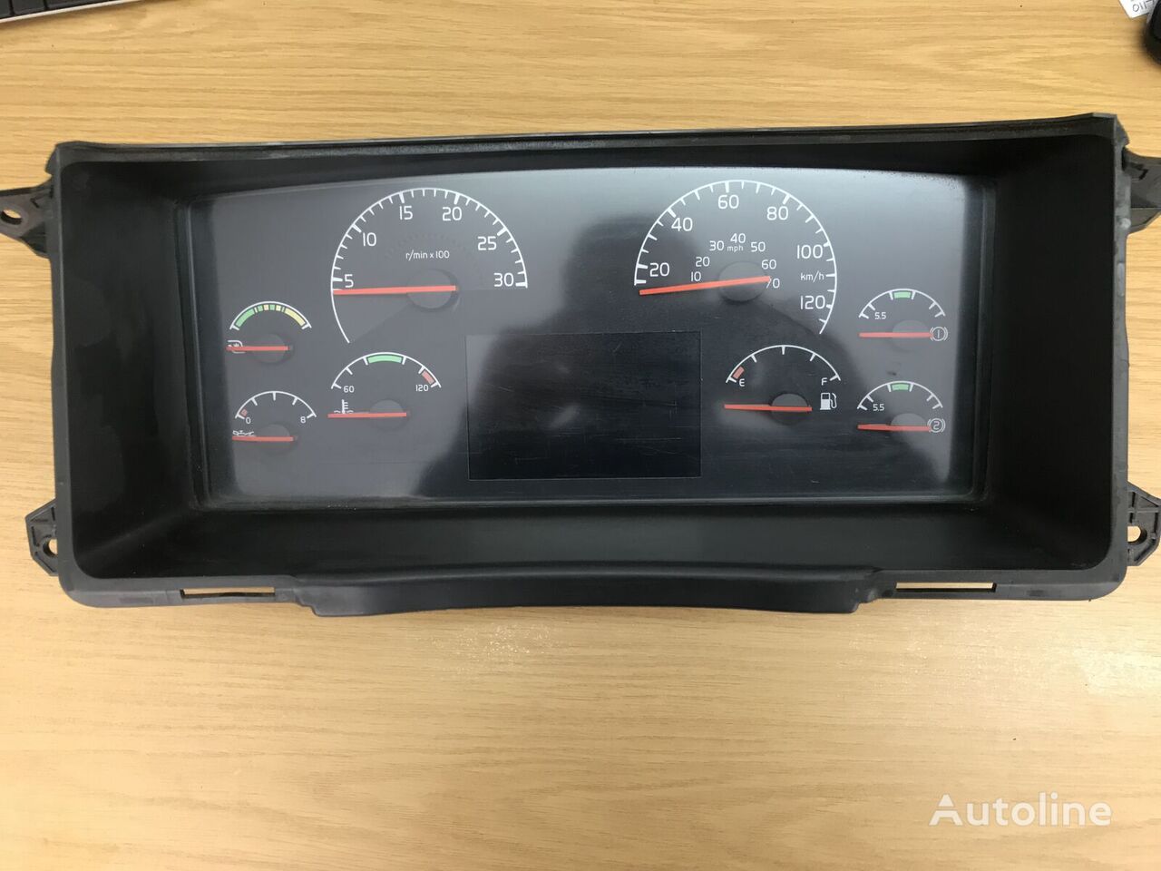 prístrojová doska Volvo Speedometer/Dash 20466984 na nákladného auta Volvo FH/FM/FL