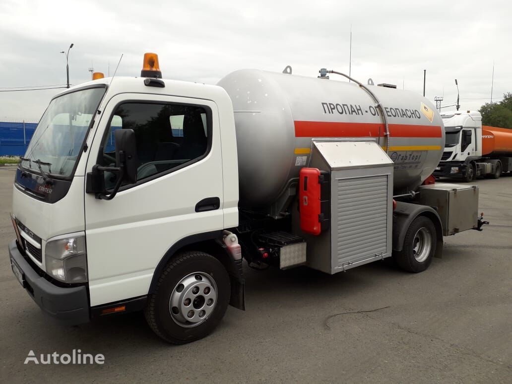 autocisterna na prepravu plynu Mitsubishi Fuso FUSO