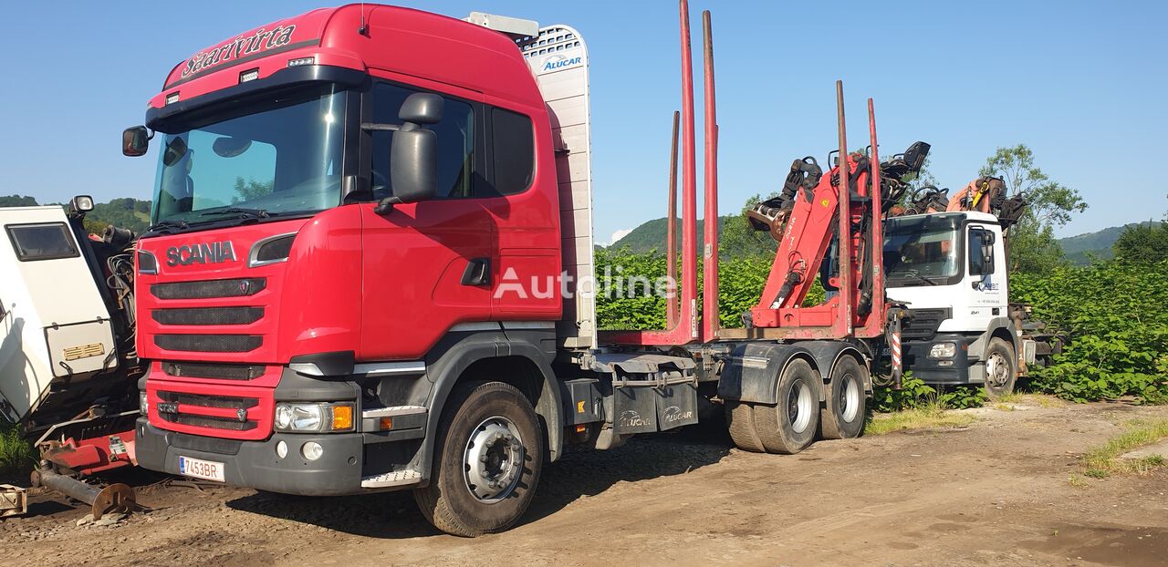 nákladné auto na prepravu dreva Scania R730