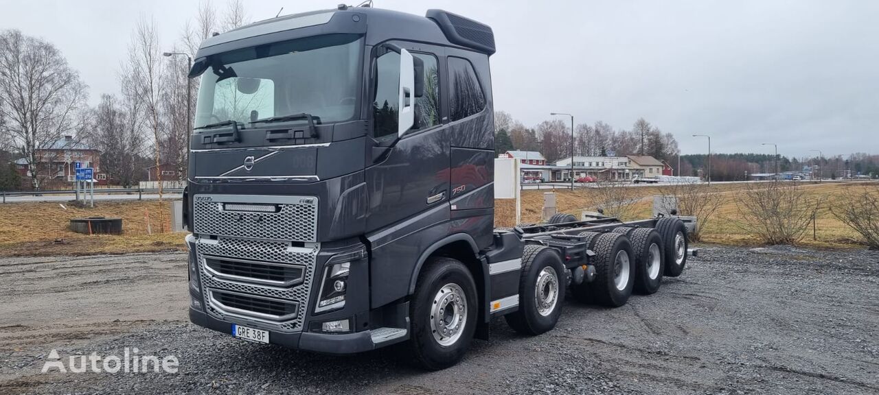 nákladné auto podvozok Volvo FH750