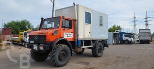 skriňové auto Mercedes-Benz Unimog U 2450 L/38