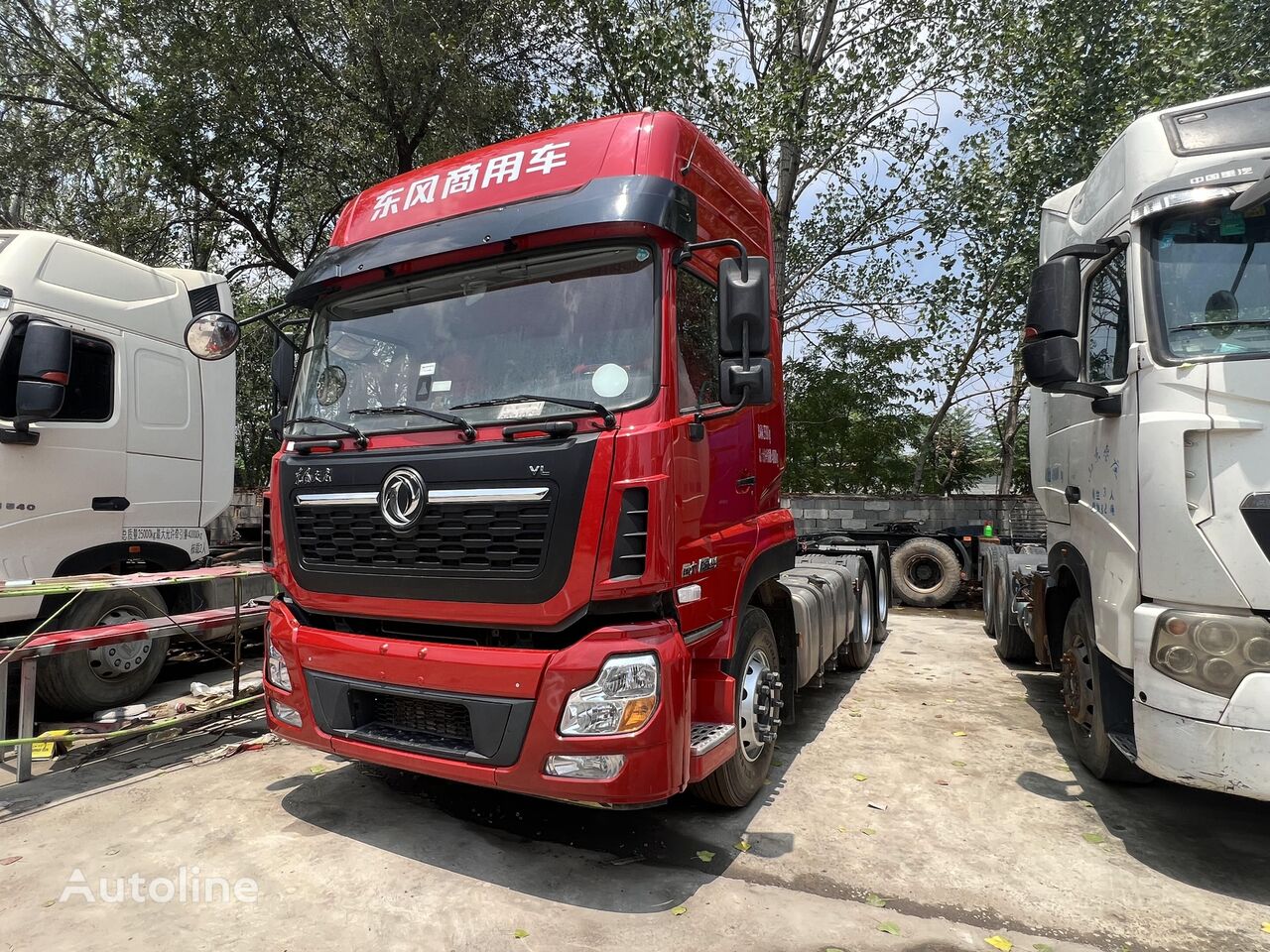 ťahač Dongfeng 2021 model 6x4 480hp used tractor truck