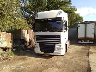 ťahač DAF 105XF.460