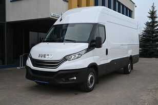 nový dodávka furgon IVECO Daily 35S18