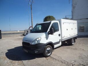 zmrzlinárske auto < 3.5t IVECO DAILY 35C15